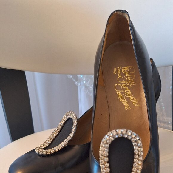 Vintage Ferragamo Black Leather Pumps Heels with Vintage Rhinestone Toe Clips - Picture 2 of 11